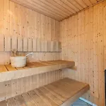 Anneli - 600m From The Sea By Interhome