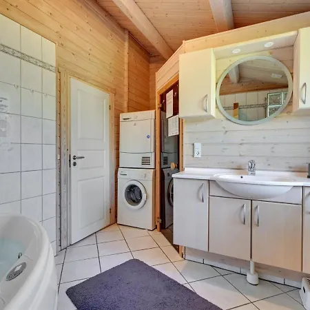 Anneli - 600m From The Sea In Funen By Interhome Spodsbjerg
