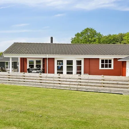 Anneli - 600m From The Sea In Funen By Interhome 펜션 *